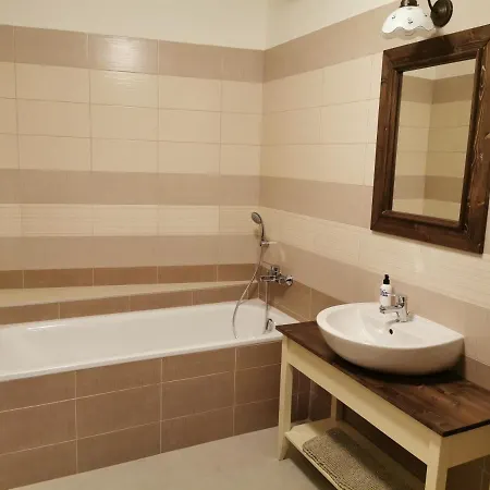 Luxusni Apartmany Sobeslav Екстер'єр фото