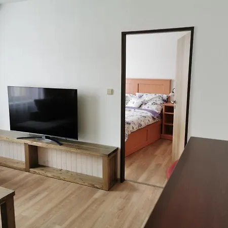 Luxusni Apartmany Sobeslav Екстер'єр фото