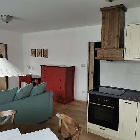 Luxusni Apartmany Sobeslav Екстер'єр фото